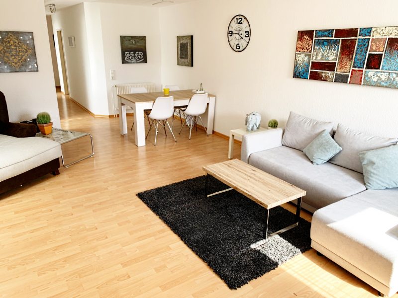 Moderne 2,5-Zimmer-Wohnung in Krefeld Inrath